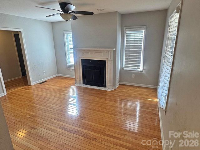 904 Belmont Mount Holly Road, Belmont, NC 28012