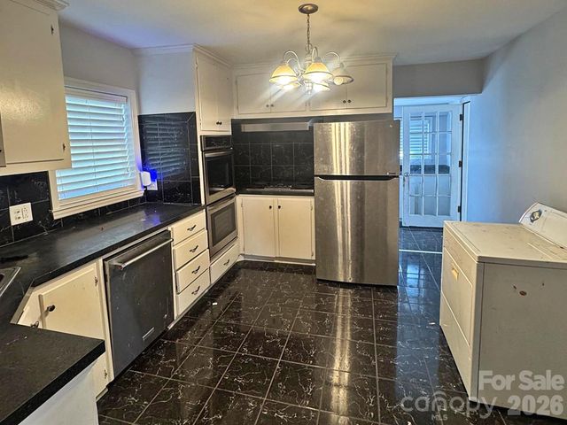 904 Belmont Mount Holly Road, Belmont, NC 28012