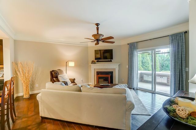 1373 Pinnacle Club Drive, Grove City, OH 43123