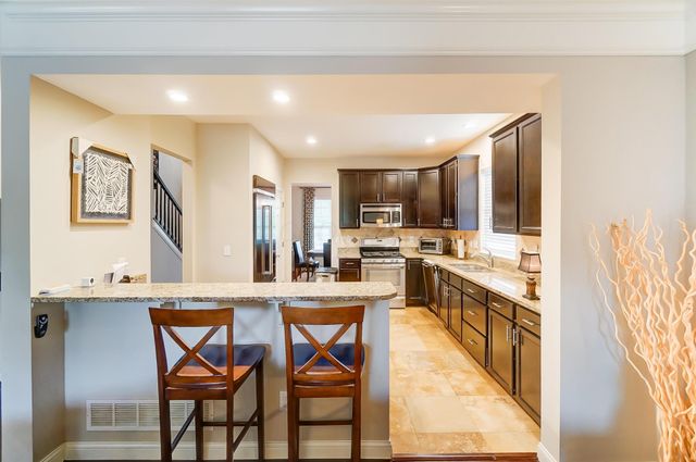1373 Pinnacle Club Drive, Grove City, OH 43123