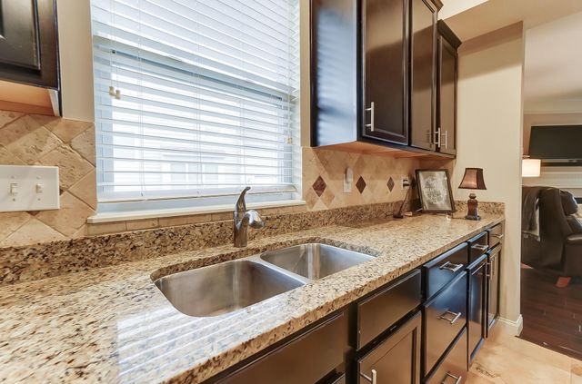 1373 Pinnacle Club Drive, Grove City, OH 43123