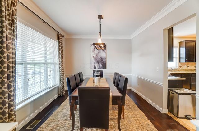 1373 Pinnacle Club Drive, Grove City, OH 43123