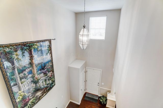 1373 Pinnacle Club Drive, Grove City, OH 43123