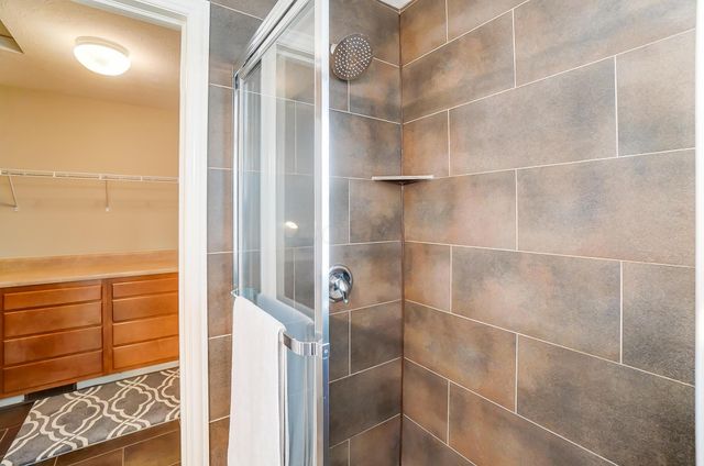 1373 Pinnacle Club Drive, Grove City, OH 43123