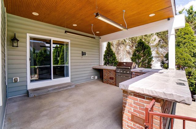 1373 Pinnacle Club Drive, Grove City, OH 43123