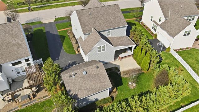 1373 Pinnacle Club Drive, Grove City, OH 43123