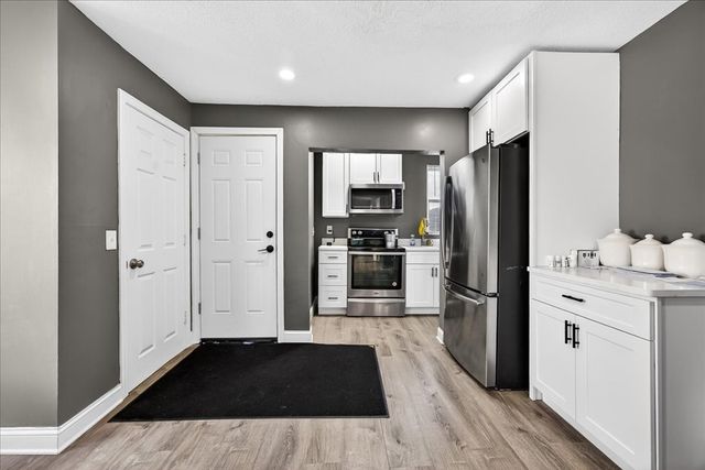 15-17 Market St, Brockton, MA 02301