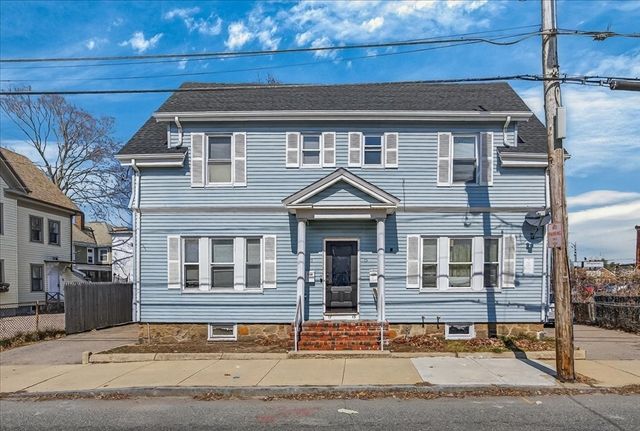 15-17 Market St, Brockton, MA 02301