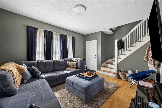 15-17 Market St, Brockton, MA 02301