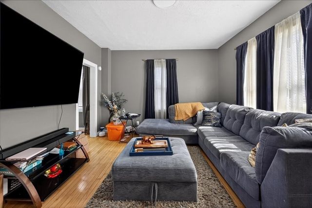 15-17 Market St, Brockton, MA 02301