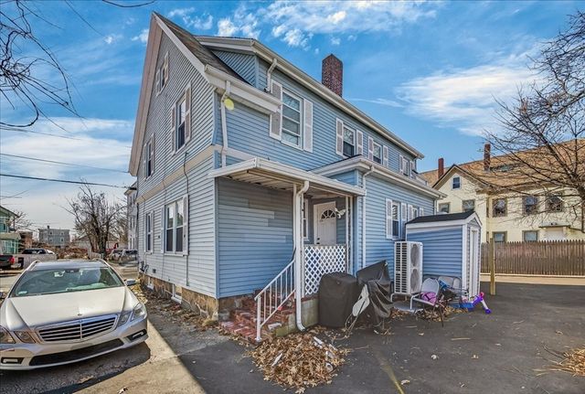 15-17 Market St, Brockton, MA 02301