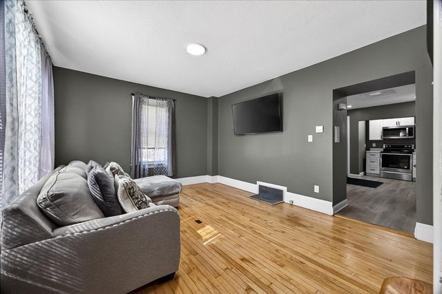 15-17 Market St, Brockton, MA 02301