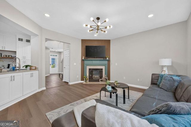 5910 Bentley Way, Cumming, GA 30040
