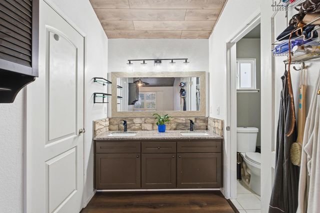 8735 N Cedar Avenue # 151, Fresno, CA 93720