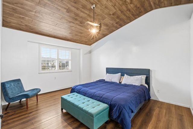 8735 N Cedar Avenue # 151, Fresno, CA 93720