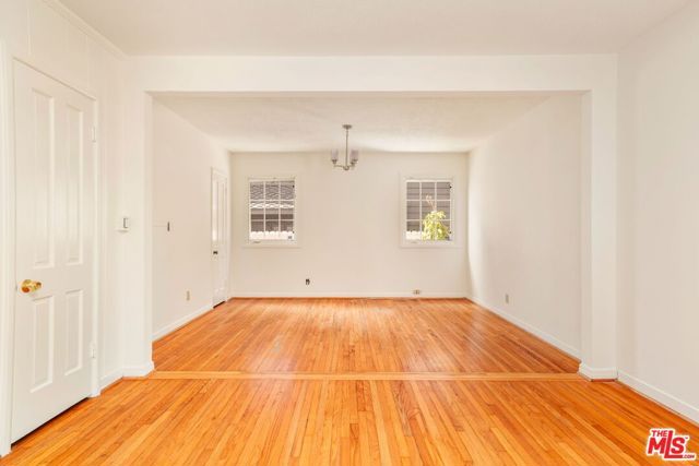 1015 San Vicente Boulevard, Santa Monica, CA 90402