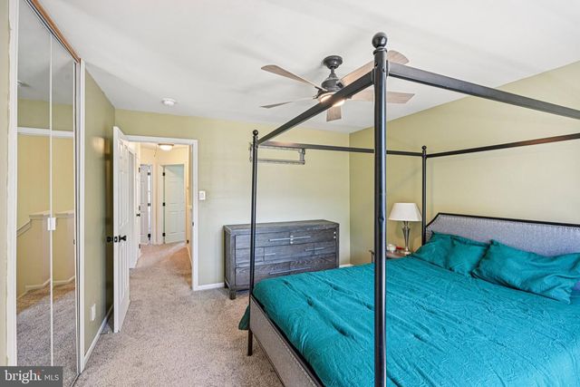 32 MILL STREAM RD, Pine Hill, NJ 08021