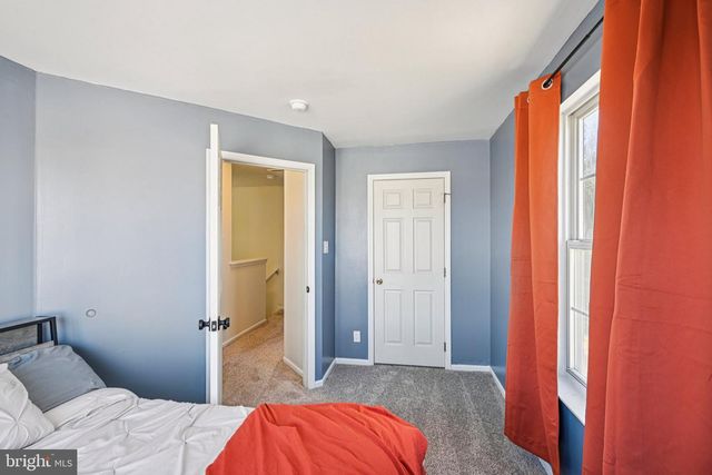 32 MILL STREAM RD, Pine Hill, NJ 08021