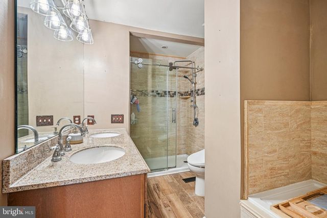 32 MILL STREAM RD, Pine Hill, NJ 08021