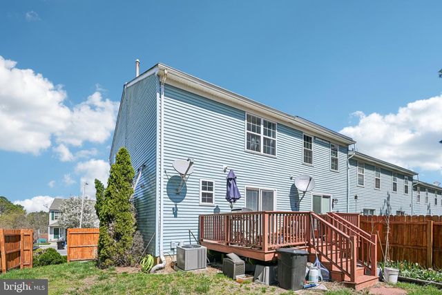32 MILL STREAM RD, Pine Hill, NJ 08021