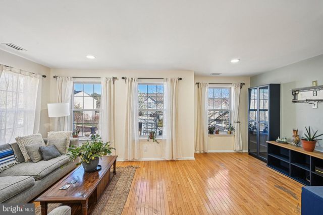 32 MILL STREAM RD, Pine Hill, NJ 08021