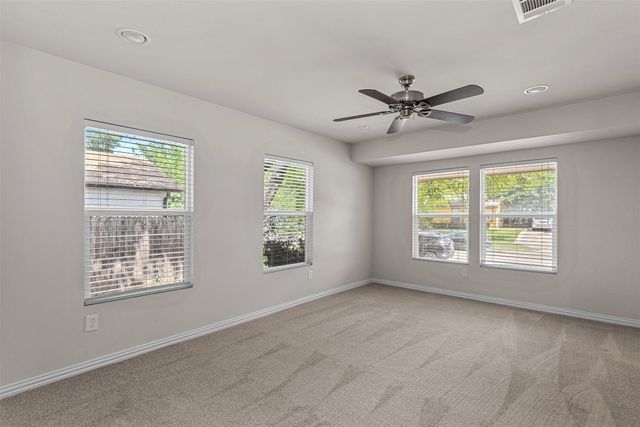 624 E Ellen Avenue, Hurst, TX 76053