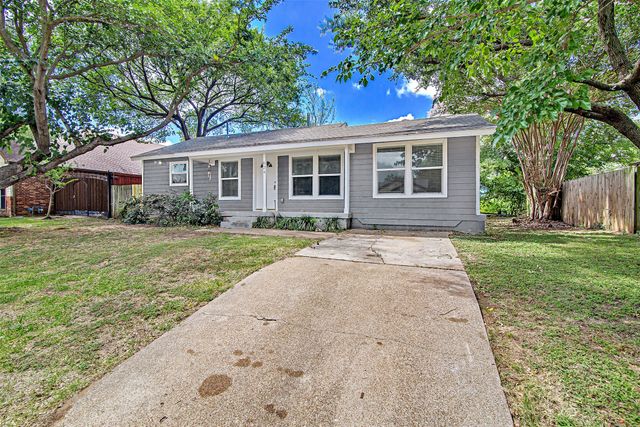 624 E Ellen Avenue, Hurst, TX 76053