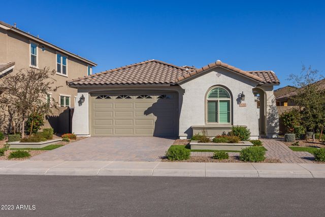 15292 W LINDEN Street, Goodyear, AZ 85338