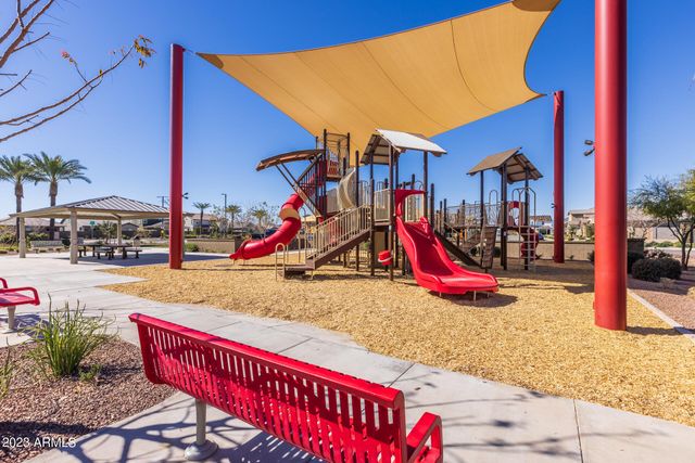 15292 W LINDEN Street, Goodyear, AZ 85338