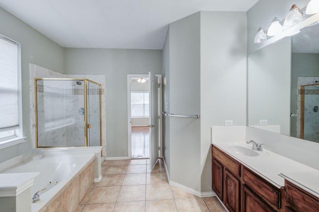 4521 Highridge Drive, The Colony, TX 75056