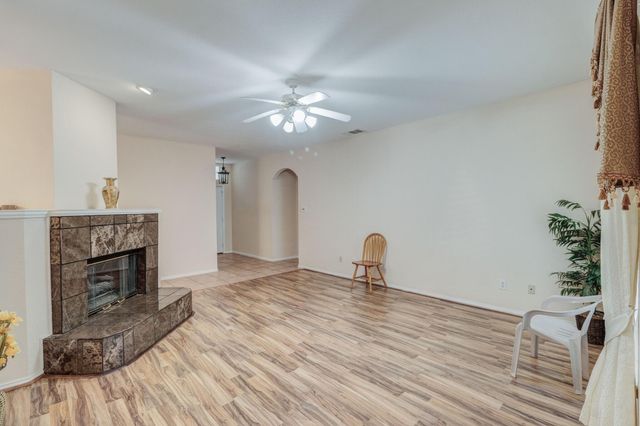 4521 Highridge Drive, The Colony, TX 75056