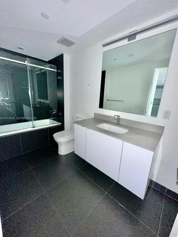 1600 NE 1st Avenue 2108, Miami, FL 33132
