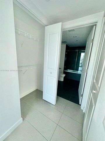 1600 NE 1st Avenue 2108, Miami, FL 33132