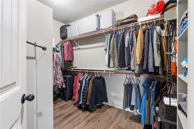 1661 S Coopers Cove Street, Fayetteville, AR 72701