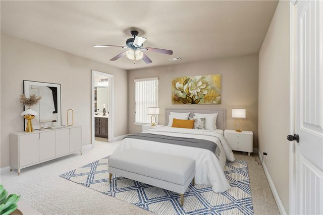 1661 S Coopers Cove Street, Fayetteville, AR 72701