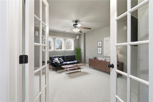 1661 S Coopers Cove Street, Fayetteville, AR 72701