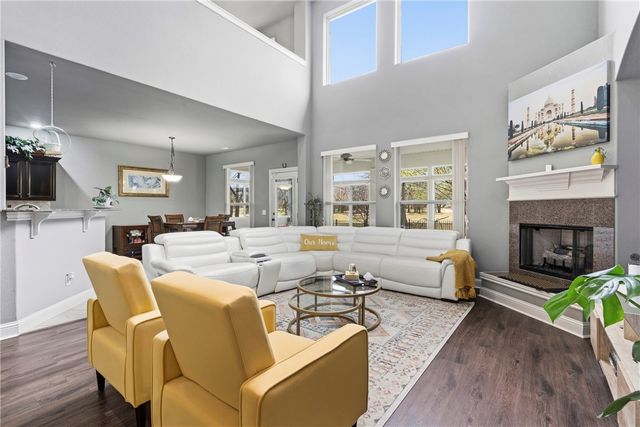 1661 S Coopers Cove Street, Fayetteville, AR 72701