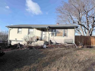 2903 GRANDVIEW DR, Rapid City, SD 57701