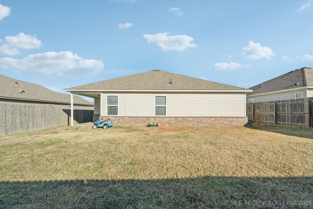 5752 E 147th Street S, Bixby, OK 74008