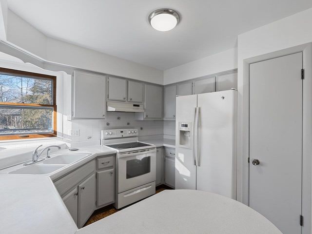 3602 14th Avenue, Moline, IL 61265