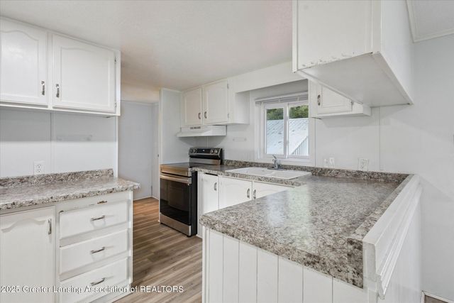 9991 W Stoll Road, Haslett, MI 48840