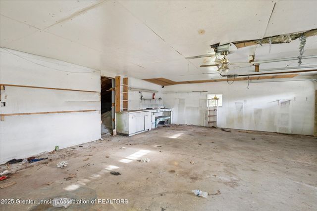 9991 W Stoll Road, Haslett, MI 48840