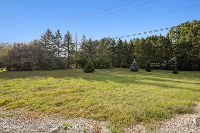 9991 W Stoll Road, Haslett, MI 48840