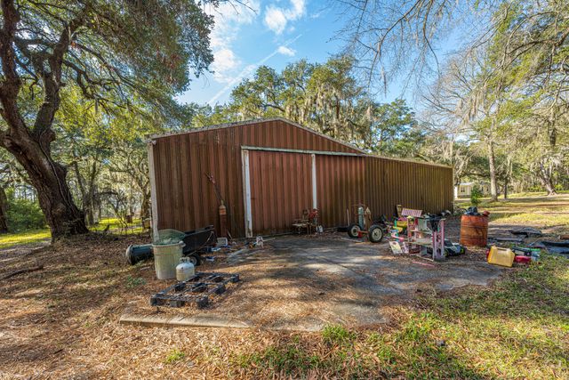 4107 Davison Road, Ravenel, SC 29470