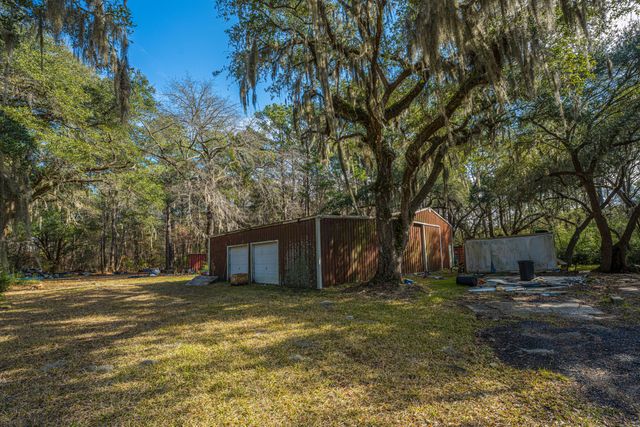 4107 Davison Road, Ravenel, SC 29470