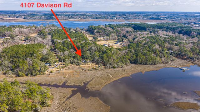 4107 Davison Road, Ravenel, SC 29470