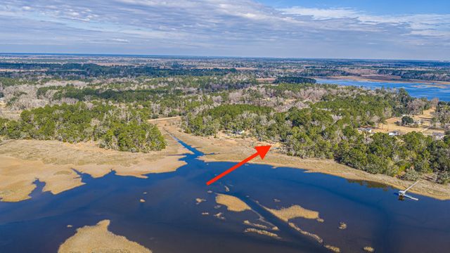 4107 Davison Road, Ravenel, SC 29470