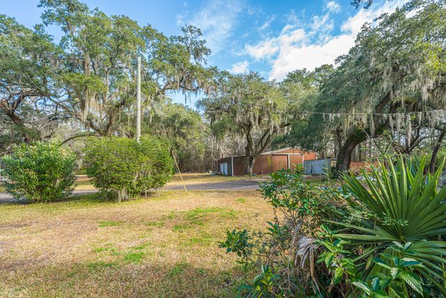 4107 Davison Road, Ravenel, SC 29470
