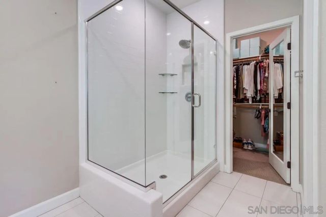 1933 Pascal Ct, Escondido, CA 92026