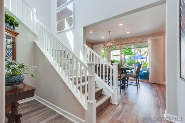 1933 Pascal Ct, Escondido, CA 92026